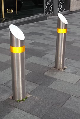 stainless steel bollards